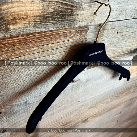 Authentic LOUIS VUITTON. Check out my latest LV listings!✨ - Picture 16 of 16